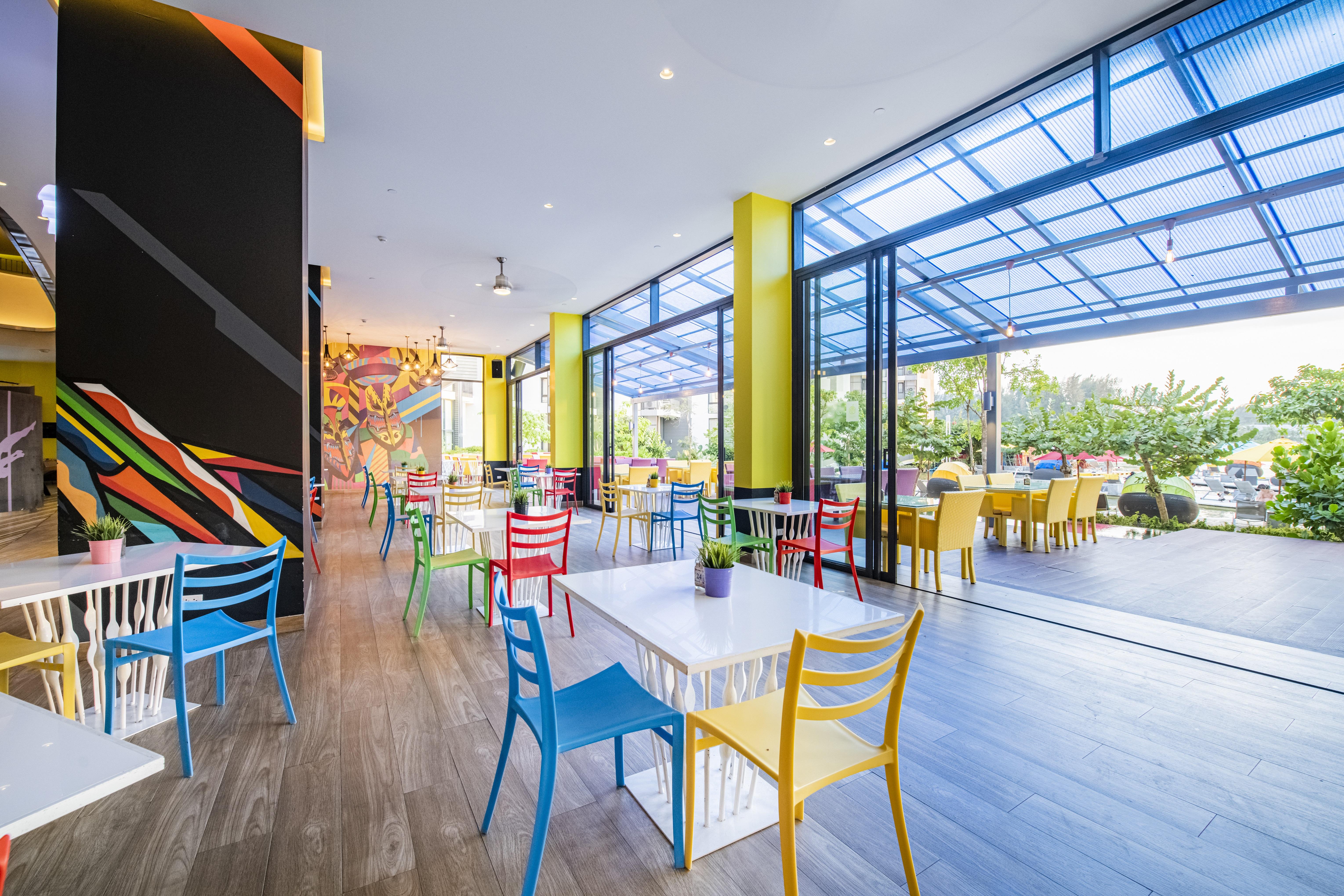 Cassia Phuket, Part Of Banyan Group Bang Tao Beach (Phuket) Esterno foto The interior of the restaurant